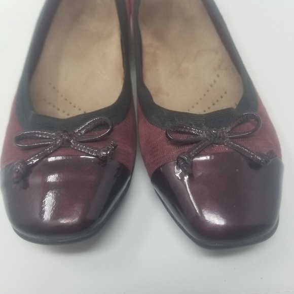 Clarks Artisan Collection Burgundy Kinzie Cap Toe Ballerina Leather Flats 6.5XW - Picture 12 of 15